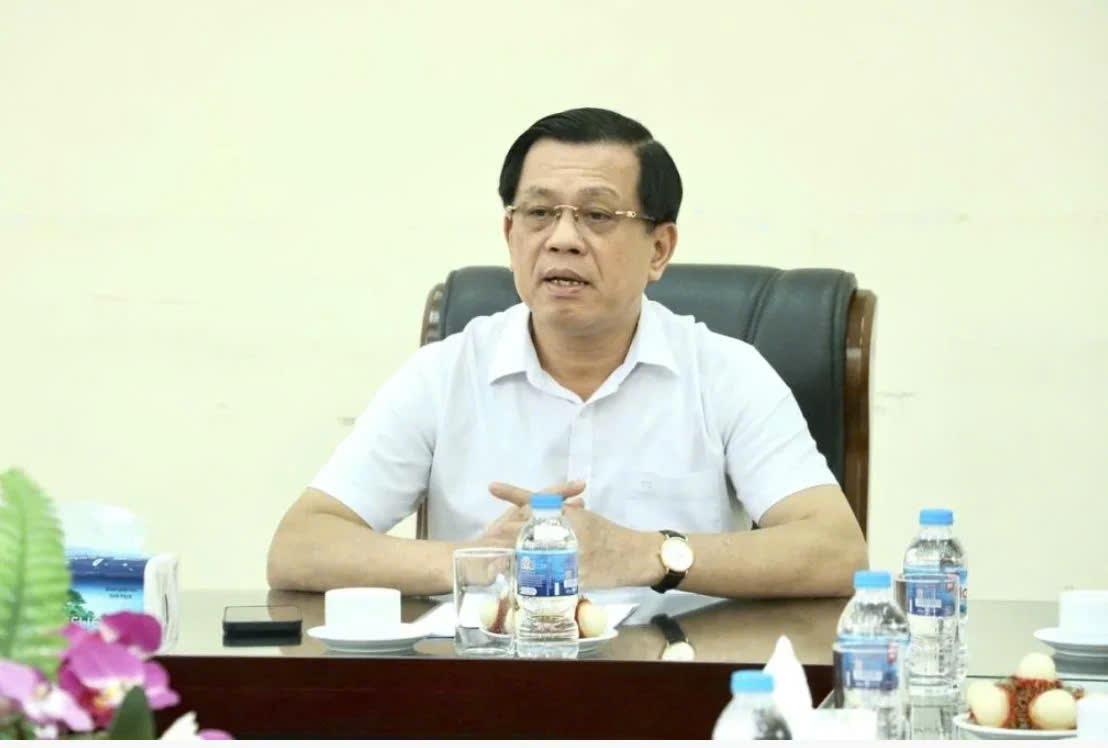 Cựu Thứ trưởng để cấp dưới 'gây khó khăn' với người đi xuất khẩu lao động nhận hối lộ 16 tỉ đồng- Ảnh 1.