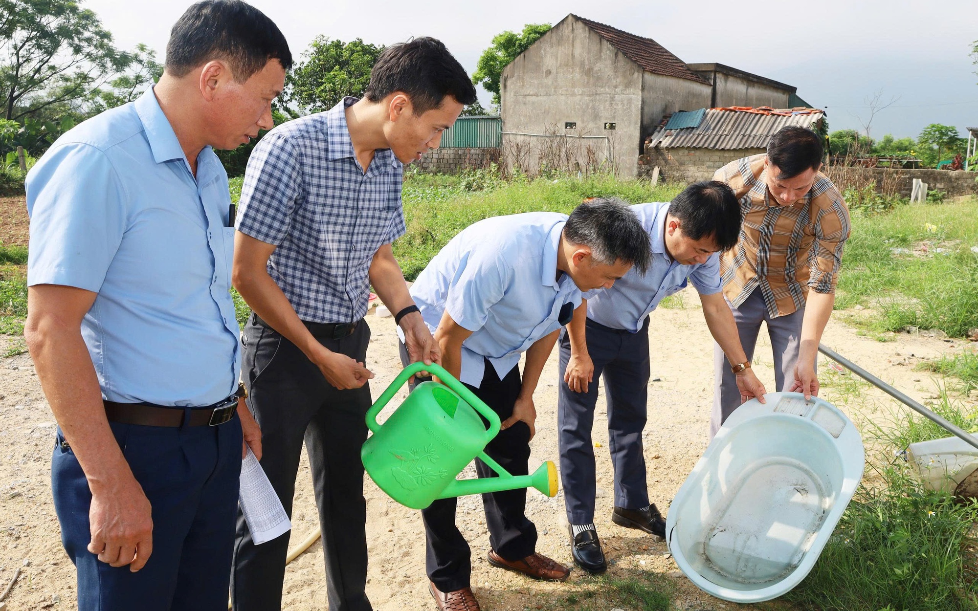 Vì sao sốt xuất huyết tăng mạnh vào mùa hè?- Ảnh 3.