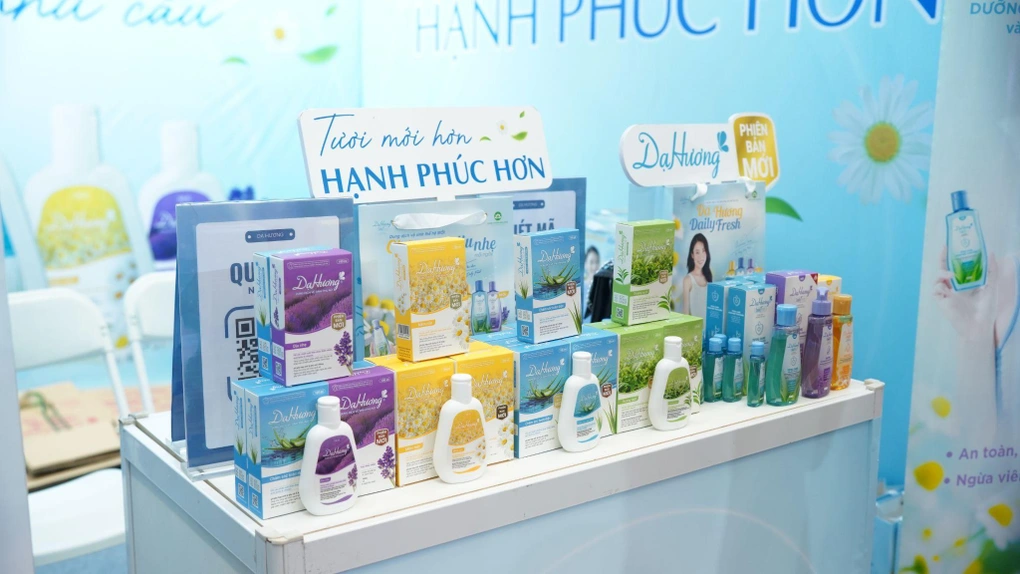 Dạ Hương đồng hành cùng Hội nghị Sản Phụ khoa Việt – Pháp – Châu Á – Thái Bình Dương lần thứ 26- Ảnh 3. Dạ Hương đồng hành cùng Hội nghị Sản Phụ khoa Việt – Pháp – Châu Á – Thái Bình Dương lần thứ 26- Ảnh 3.