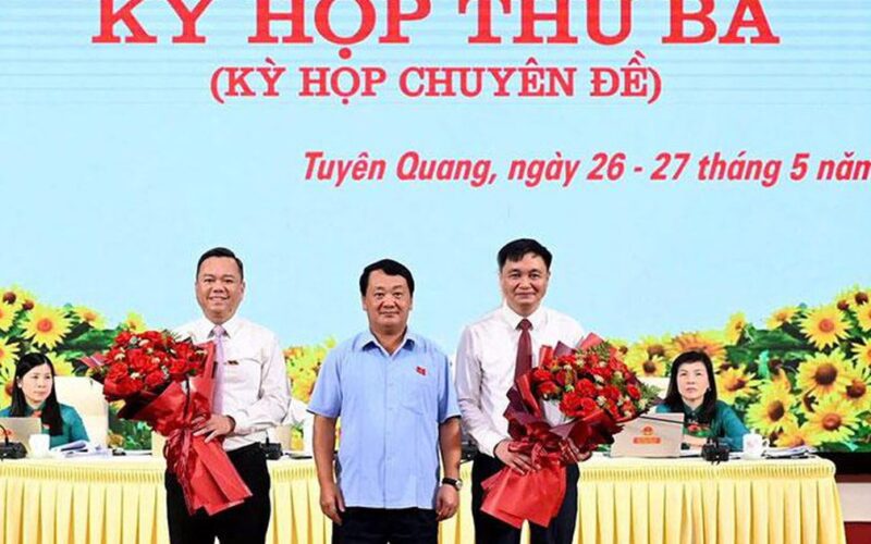 Thủ tướng phê chuẩn kết quả bầu 2 Phó Chủ tịch tỉnh Tuyên Quang