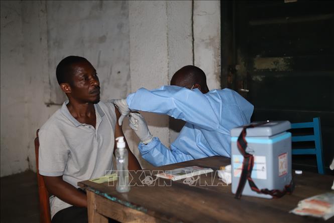Quốc tế khẩn cấp tăng viện trợ giúp CHDC Congo chống Ebola- Ảnh 1. Quốc tế khẩn cấp tăng viện trợ giúp CHDC Congo chống Ebola- Ảnh 1.