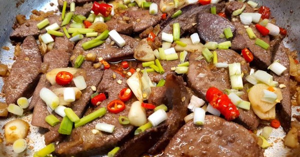 Ăn gan lợn thế nào để bổ dưỡng mà không gây hại?