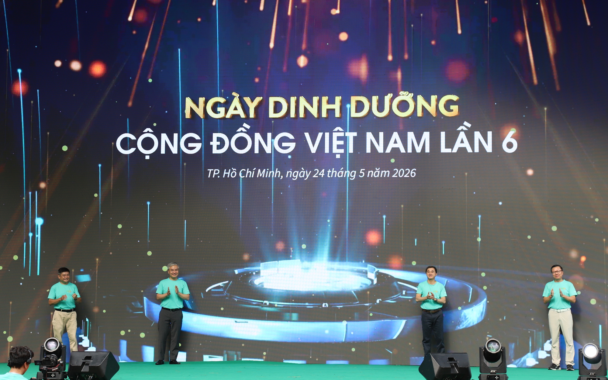 Ngày Dinh dưỡng cộng đồng Việt Nam lần thứ 6: Đưa lối sống lành mạnh đến gần hơn với người dân
