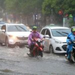 Mưa dông nhiều khu vực trên cả nước trước khi bước vào đợt nắng nóng dài ngày