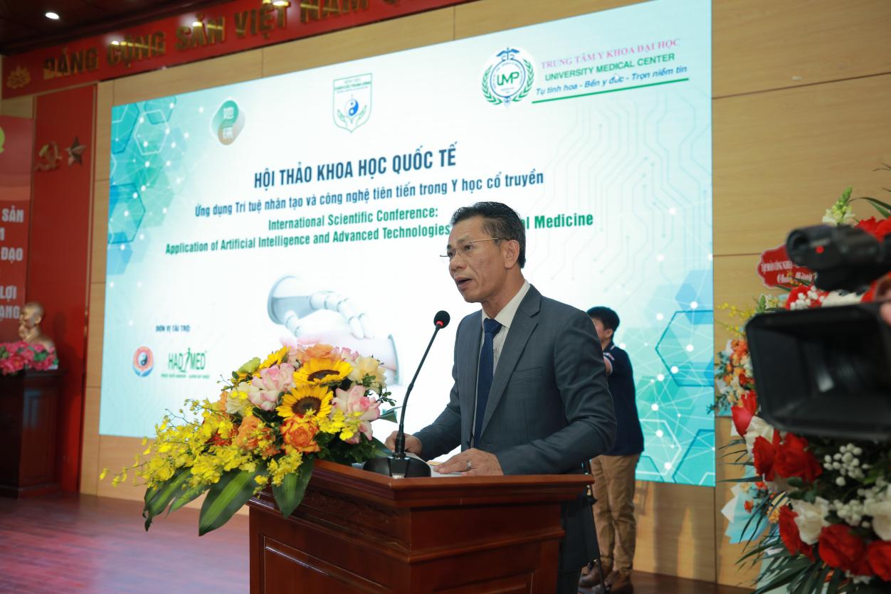 Đề xuất 6 định hướng phát triển y học cổ truyền trong kỷ nguyên số- Ảnh 1. gs thanh bv cham chu