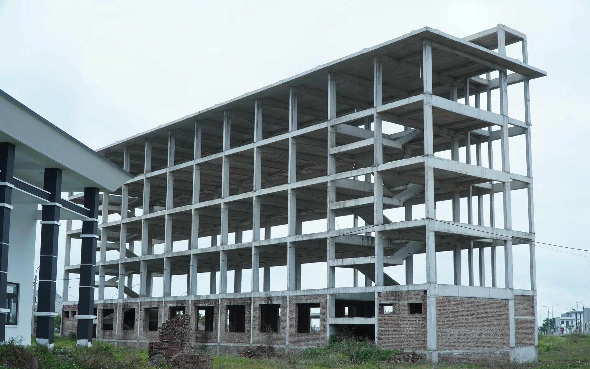 Vì sao 2 dự án giao thông trọng điểm kết nối Cảng hàng không Thọ Xuân vẫn chưa thể 'thông đường'?- Ảnh 8.