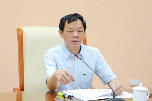 Thứ trưởng Nguyễn Tri Thức: Thúc đẩy tạo lập Sổ Sức khỏe điện tử, xây dựng hệ sinh thái dữ liệu y tế đồng bộ