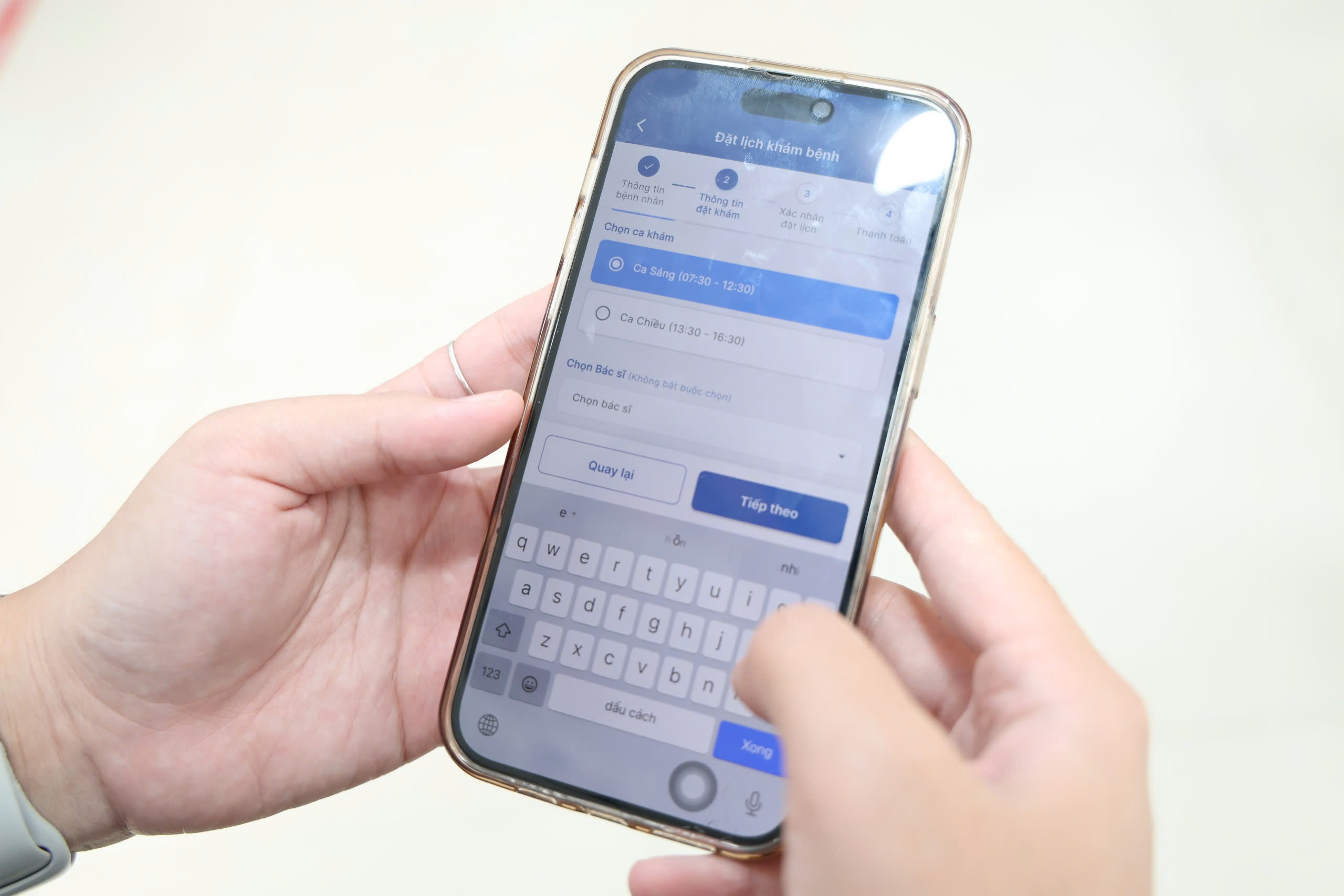 bv-da-lieu-trung-uong-tra-ket-qua-online-17814925458401880899014 Số hóa quy trình khám chữa bệnh da liễu, thay đổi trải nghiệm y tế của người dân- Ảnh 1.