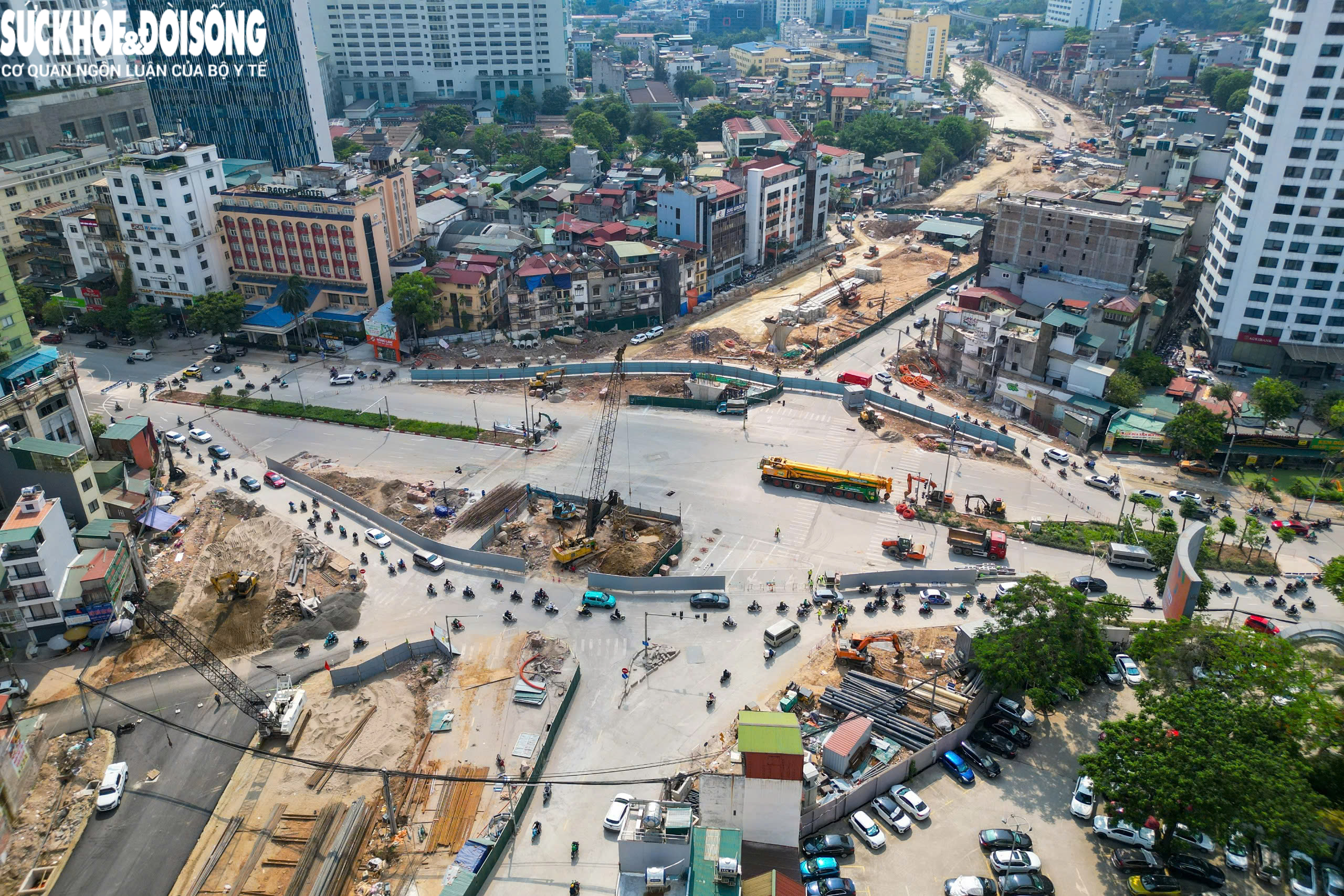 edit-z7889749043700ffdaa56fd7f639f8ddd881a136be20ba-178045984068363359586 Hà Nội khuyến khích hạn chế lưu thông xe máy sản xuất trước 2016- Ảnh 1.
