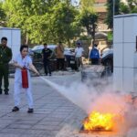Trang bị kỹ năng ứng phó cháy nổ cho lực lượng tuyến đầu ở khu dân cư