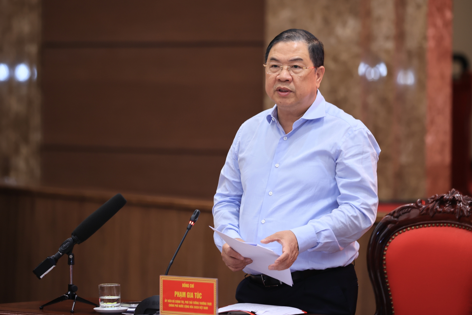 Thủ tướng: Phấn đấu 100% bệnh viện ở Hà Nội triển khai bệnh án điện tử- Ảnh 3.