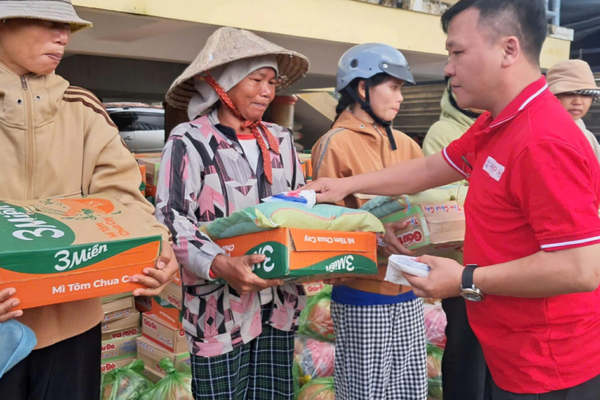 Hơn 761 tỷ đồng huy động trong Tháng Nhân đạo trợ giúp 578.812 lượt người khó khăn