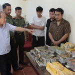 Bán vé cào trúng thưởng giả, nhóm đối tượng lừa đảo hàng nghìn người