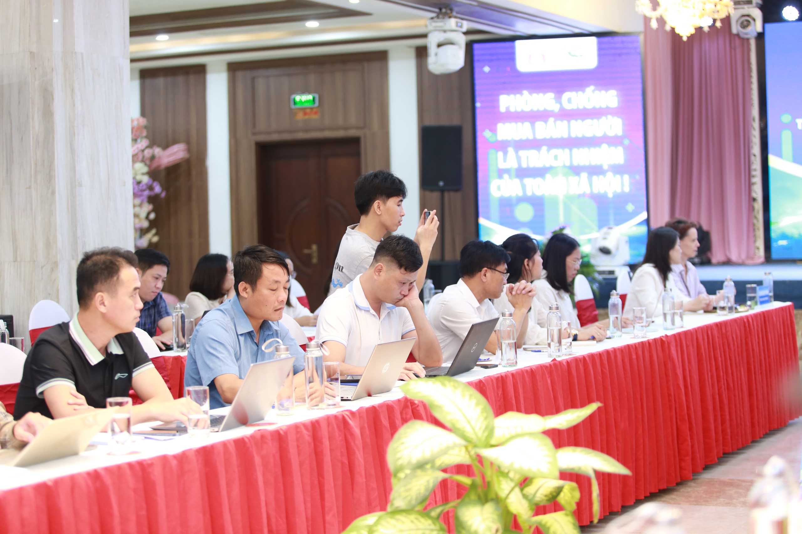 Nghệ An tăng cường hỗ trợ nạn nhân mua bán người- Ảnh 8.