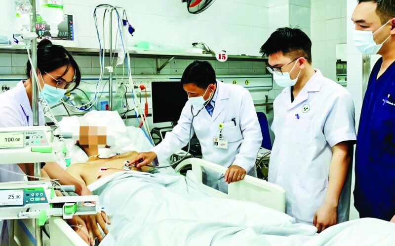 Lá chắn bảo vệ sức khỏe cộng đồng mạng trước tin giả