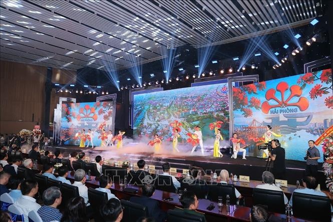 nghe-thuat-17818599315181255774581 Trưởng ban Tuyên giáo và Dân vận Trung ương: Báo chí phải giữ vững ngọn cờ tiên phong trên mặt trận tư tưởng- Ảnh 2.